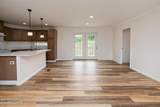 826 Sweetwater Rd - Photo 11
