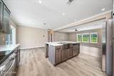 1720 Anna Maria Lane - Photo 2
