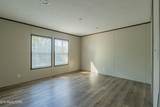 725 Douglas Ave - Photo 14