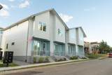 109 Oldham - Photo 3