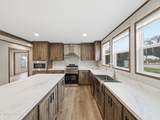 725 Siluria St - Photo 10