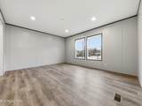 725 Siluria St - Photo 14