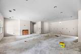 818 Greenhead Lane - Photo 3