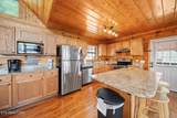 1644 Pinewood Way - Photo 8