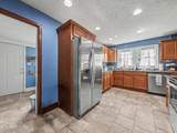 860 Gilbert St - Photo 15