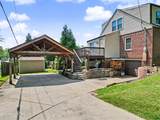 860 Gilbert St - Photo 32