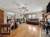860 Gilbert St - Photo 8