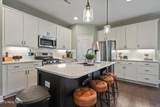 112 Silver Maple St - Photo 18