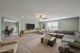112 Silver Maple St - Photo 33