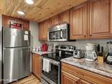 318 Greenwood Way - Photo 18