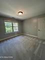 1805 Shady Hollow Lane - Photo 39