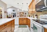 207 Forest Hill Drive - Photo 15