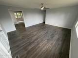 2761 U.S. 411 - Photo 11