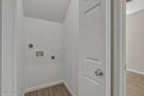 230 Leslie St - Photo 18