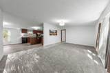 521 Poplar Ave - Photo 2