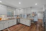 1804 Pinoak Court - Photo 11