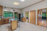 106 Elliott Circle - Photo 14