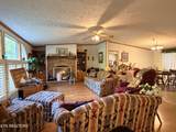 561 Mans Hollow Rd - Photo 18