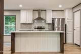 1153 Army St - Photo 17