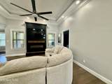 396 Cromwell St - Photo 12