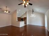 812 Fountain View Way - Photo 10