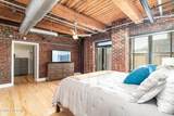240 Jackson Ave - Photo 32