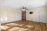 1629 Jett Rd - Photo 8