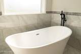 5606 Belle Maison Lane - Photo 31