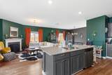 2922 Red Flame Rd - Photo 9