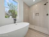 2816 Nichols Ave - Photo 32
