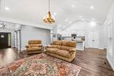 320 Wagon Lane - Photo 10