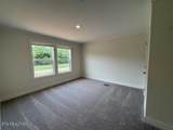 1680 Goodfield Rd - Photo 37