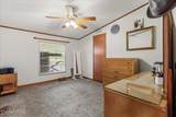 955 Main St - Photo 18