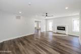 10114 Fox Cove Rd - Photo 32