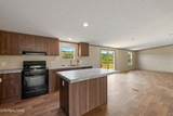 277 Thompson Rd - Photo 6