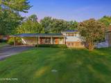 521 Oak St - Photo 1