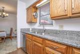 2206 Rambling Rd - Photo 32