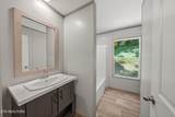 1009 Gateway Ave - Photo 18