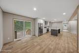 1009 Gateway Ave - Photo 10