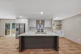 1009 Gateway Ave - Photo 7