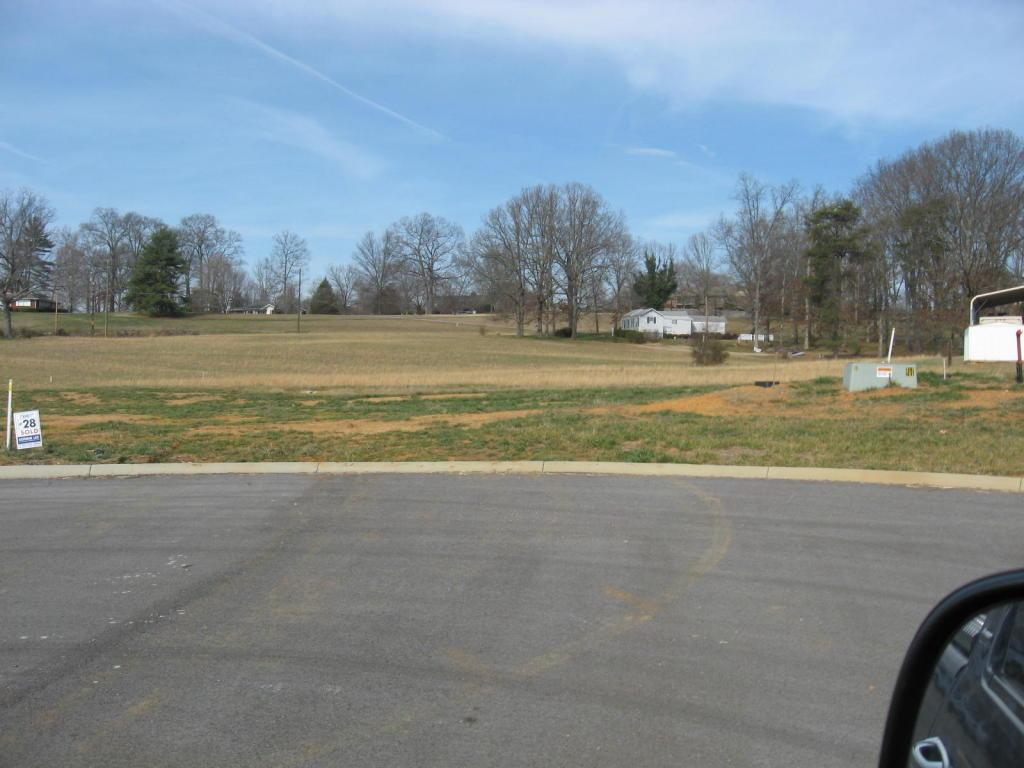 402 Ashton Court - Photo 1
