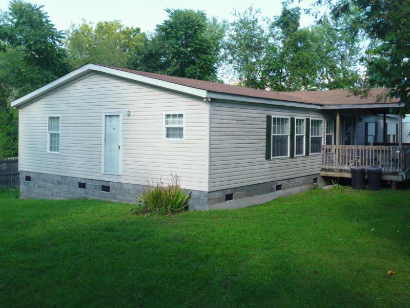 127 Sparks Lane - Photo 1