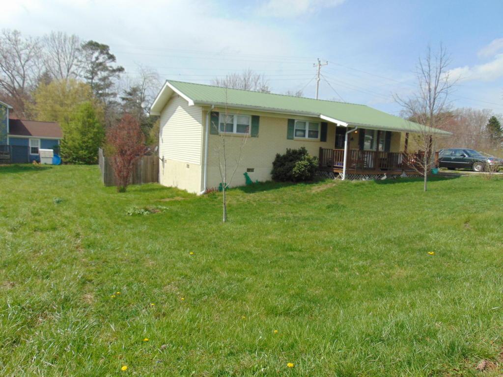 531 Burnett St - Photo 1