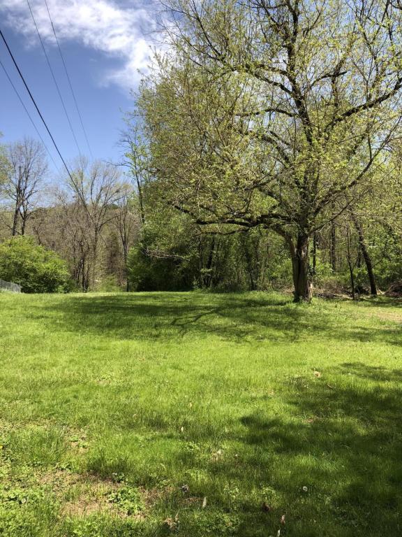 704 Irwin - Photo 1