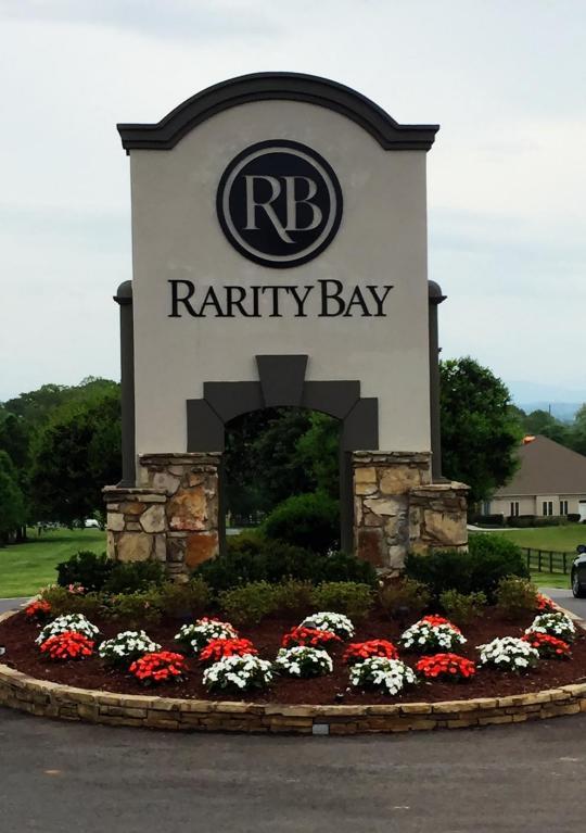 107 Rock Point Drive - Photo 1