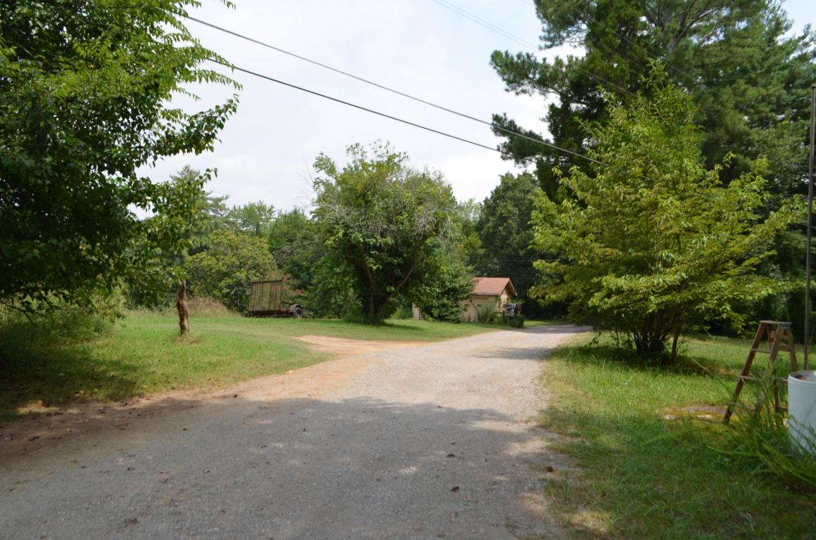 320 Countryman Lane - Photo 1