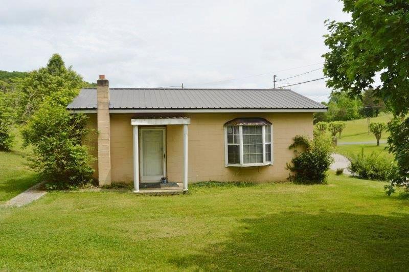 3031 Highway 25E - Photo 1