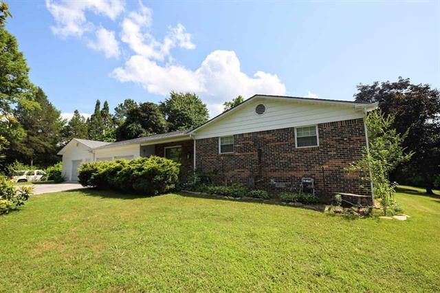 416 Dreamland Rd - Photo 1
