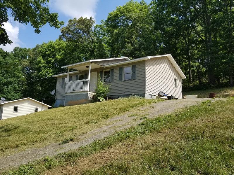 123 Grassy Hill Lane - Photo 1