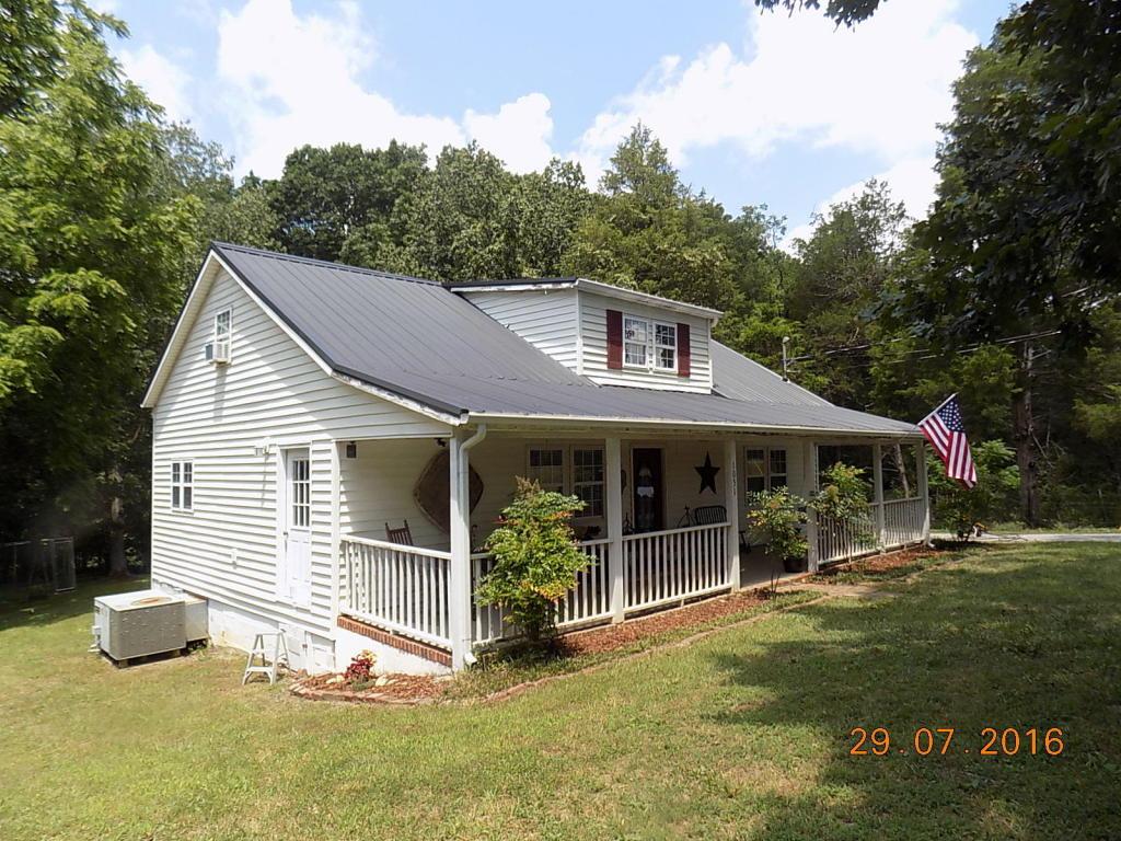 1051 Mountain Rd - Photo 1